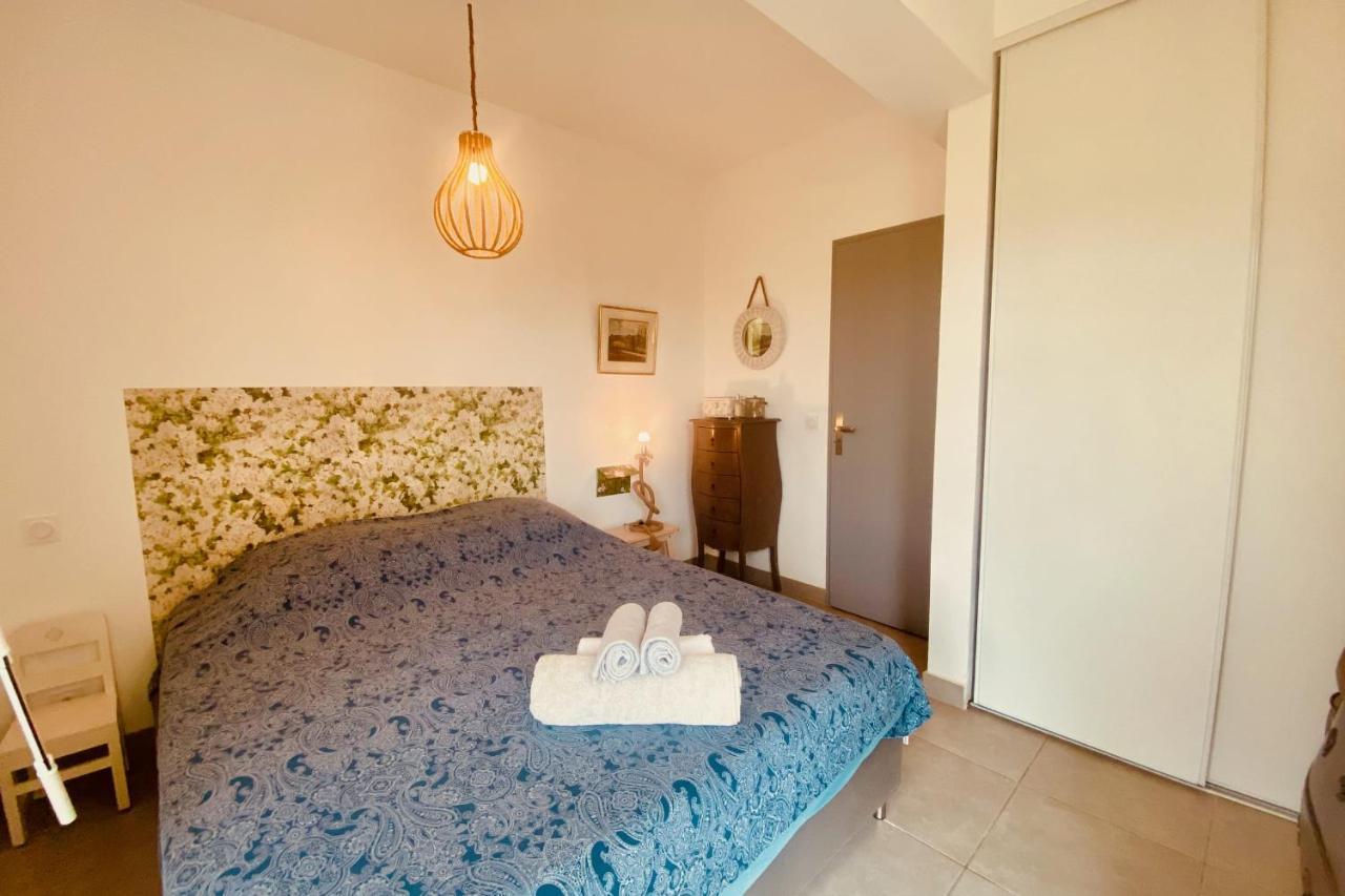 Escapade Au Soleil B002 Appartement 2 Chambres Dans Residence Sur La Plage Ле-Гро-дю-Руа Экстерьер фото